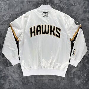 Starter Atlanta Hawks Jacket Mens XL White Basketball Satin Bomber NBA Patch